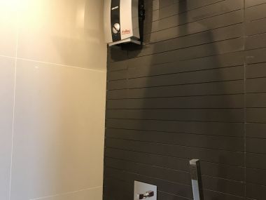 For rent!!! at Rhythm Sukhumvit 50 1 Bedroom 1 Bathroom 18, 000/month Fully furnished (can negotiate )