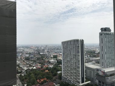 For rent!!! at Rhythm Sukhumvit 50 1 Bedroom 1 Bathroom 18, 000/month Fully furnished (can negotiate )