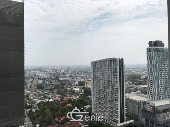 For rent!!! at Rhythm Sukhumvit 50 1 Bedroom 1 Bathroom 18, 000/month Fully furnished (can negotiate )