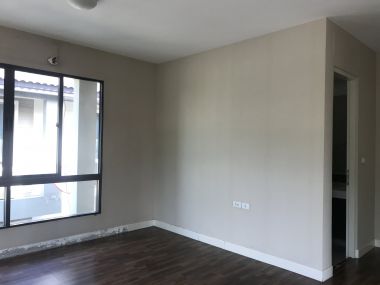 Detached house, good quality.