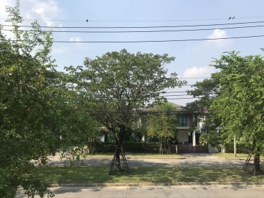 Detached house, good quality.