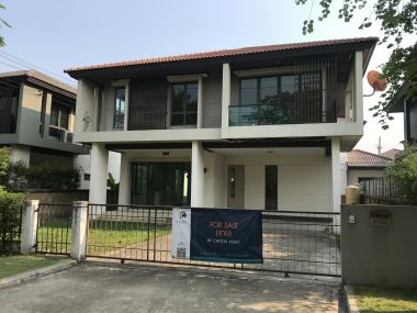 Detached house, good quality.