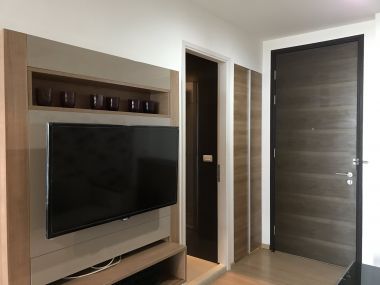 For rent! !! at Rhythm Sukhumvit 50 1 Bedroom 1 Bathroom 30, 000/month Fully furnished (can negotiate )