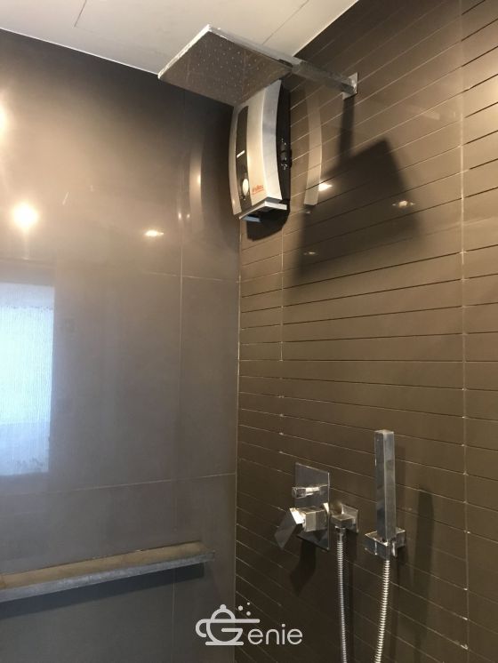 For rent! !! at Rhythm Sukhumvit 50 1 Bedroom 1 Bathroom 30, 000/month Fully furnished (can negotiate )
