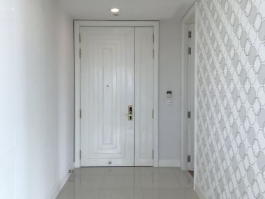 Luxury condo for rent in Lungsuan 4 Bedrooms