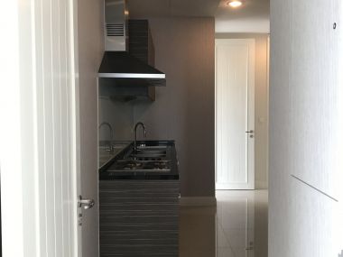 Luxury condo for rent in Lungsuan 4 Bedrooms