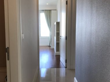 Luxury condo for rent in Lungsuan 4 Bedrooms