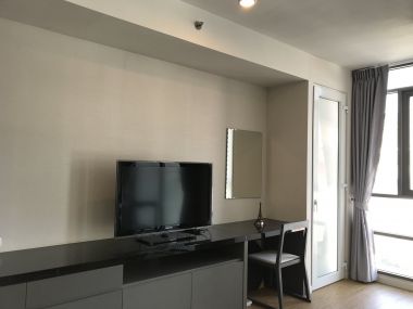 For rent at Siamese Surawong 22, 000THB/month Studio 1 Bathroom Fully furnished