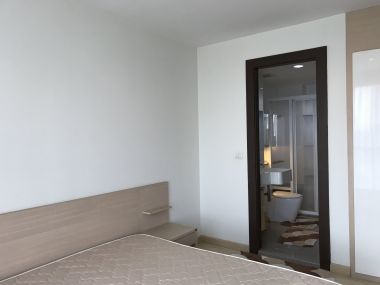 For rent at Rhythm Ratchada 1 Bedroom 1 Bathroom 22,000THB/month Fully furnished