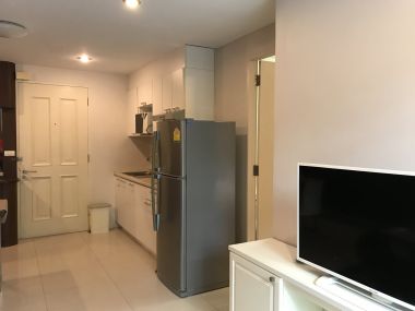 ** Hot Deal! ** For rent at The Clover Thonglor 1 Bedroom 1 Bathroom 46 sqm. 20,000 THB/month Fully furnished