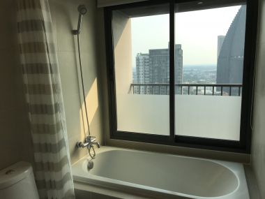 For rent at Noble Remix 1 Bedroom 1 Bathroom 45 sqm.  25,000 THB/Month Fully furnished