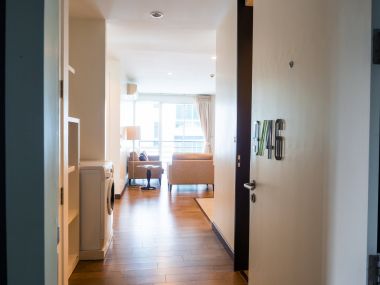 Condo THE MUSE (MQDC) 80 sqm. (corner room more area) Free breakfast Furniture Modernform Sukhumvit 64/2 near BTS Punnawithi 250 m.