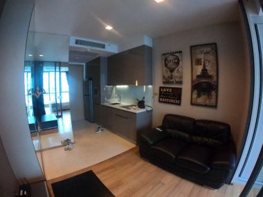 HYDE SUKHUMVIT 13 , For Sale/Rent  , Near BTS Nana, only 50 meters, unblocked view