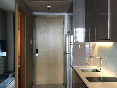 HYDE SUKHUMVIT 13 , For Sale/Rent  , Near BTS Nana, only 50 meters, unblocked view