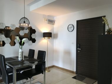 SUPALAI PARK EAKAMAI-THONGLOR  70sq.m. 40fl. facing North Nice View, Fully Furnished