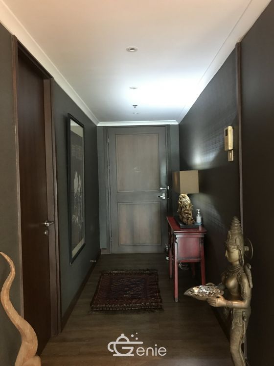 Renovated 3bed 3bath at The Oleander Condo in Sukhumvit 11 For SALE