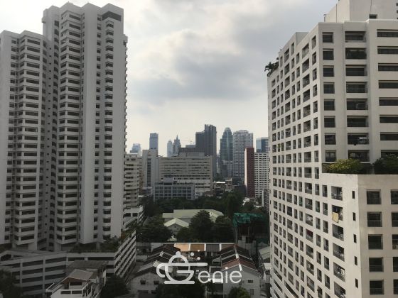 Renovated 3bed 3bath at The Oleander Condo in Sukhumvit 11 For SALE