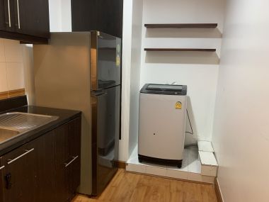 For rent! !! at CitiSmart Sukhumvit 18 3 Bedroom 2 Bathroom 50, 000/month Fully furnished (can negotiate )