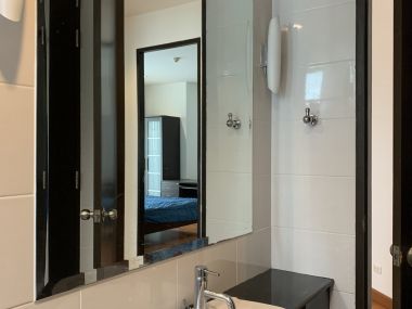 For rent! !! at CitiSmart Sukhumvit 18 3 Bedroom 2 Bathroom 50, 000/month Fully furnished (can negotiate )
