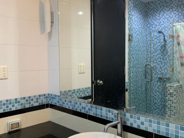 For rent! ! ! at CitiSmart Sukhumvit 18 2 Bedroom 2 Bathroom 45, 000/month Fully furnished (can negotiate )