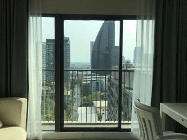 ** Super Deal! ** For rant at Noble Remix 1 Bedroom 1 Bathroom 63 sqm. corner view 37,000THB/month Fully furnished