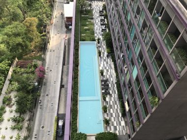 ** Super Deal! ** For rant at Noble Remix 1 Bedroom 1 Bathroom 63 sqm. corner view 37,000THB/month Fully furnished