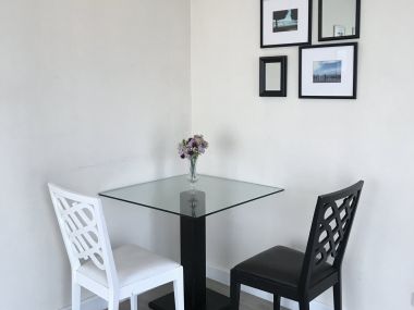 ** Super Deal! ** For rant at Noble Remix 1 Bedroom 1 Bathroom 63 sqm. corner view 37,000THB/month Fully furnished