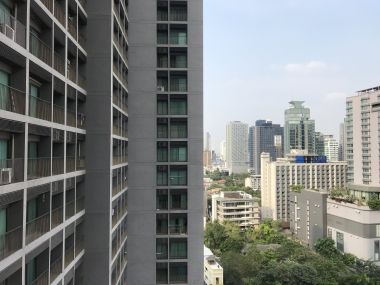 ** Super Deal! ** For rant at Noble Remix 1 Bedroom 1 Bathroom 63 sqm. corner view 37,000THB/month Fully furnished