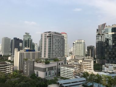 ** Super Deal! ** For rant at Noble Remix 1 Bedroom 1 Bathroom 63 sqm. corner view 37,000THB/month Fully furnished