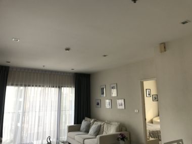 ** Super Deal! ** For rant at Noble Remix 1 Bedroom 1 Bathroom 63 sqm. corner view 37,000THB/month Fully furnished