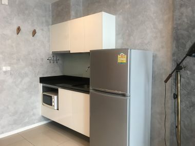 For rent and For Sale at Quinn Ratchada 1 Bedroom 1 Bathroom 17,000THB/month Sell price 4.2M Fully furnished