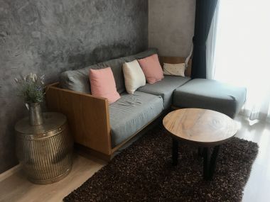 For rent and For Sale at Quinn Ratchada 1 Bedroom 1 Bathroom 17,000THB/month Sell price 4.2M Fully furnished