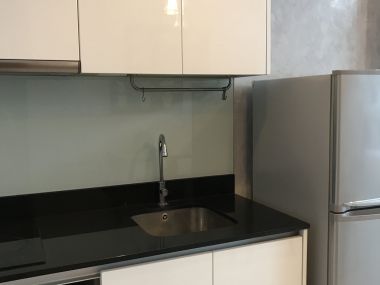 For rent and For Sale at Quinn Ratchada 1 Bedroom 1 Bathroom 17,000THB/month Sell price 4.2M Fully furnished