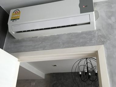 For rent and For Sale at Quinn Ratchada 1 Bedroom 1 Bathroom 17,000THB/month Sell price 4.2M Fully furnished