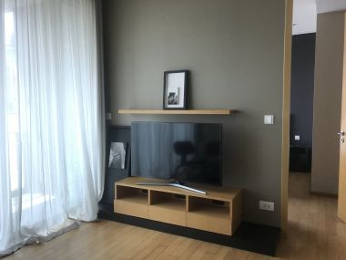 **ลดสุดๆ**ปล่อยเช่า! Aequa Residents Sukhumvit 49 ในราคาเพียง 40,000 บาท/เดือน 1 ห้องนอน 1 ห้องน้ำ 57 ตรม. ชั้น++ เฟอร์นิเจอร์ครบพร้อมเข้าอยู่