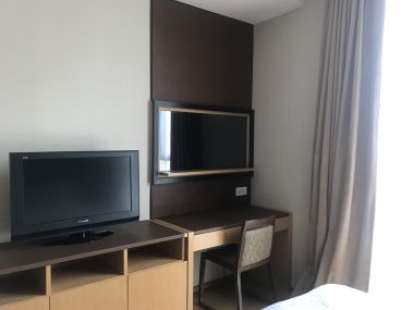 **ลดสุดๆ**ปล่อยเช่า! Aequa Residents Sukhumvit 49 ในราคาเพียง 40,000 บาท/เดือน 1 ห้องนอน 1 ห้องน้ำ 57 ตรม. ชั้น++ เฟอร์นิเจอร์ครบพร้อมเข้าอยู่