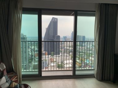 For rent at Noble Remix 1 Bedroom 1 Bathroom 35, 000THB/Month Fully furnished