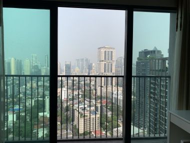 For rent at Noble Remix 3 Bedroom 2 Bathroom 68,000THB/Month Fully furnished