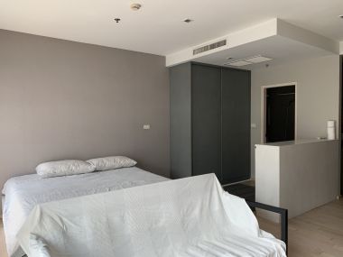 For rent at Noble Remix Studio 1 Bathroom 35,000THB/Month Fully furnished
