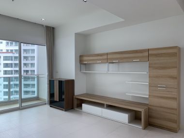 HOT++ For rent at Millennium Residence Condominium Style Luxury 3 Bedroom 3 Bathroom Size 148 Sqm. 25th Floor75,000THB/month Fully furnished