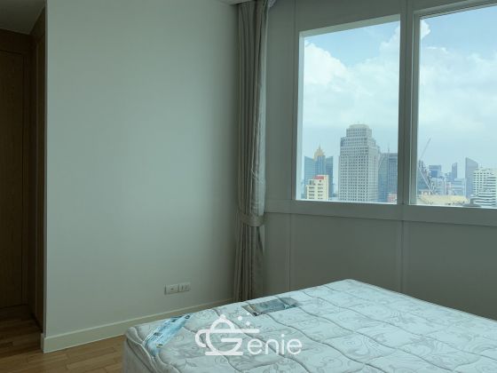 HOT++ For rent at Millennium Residence Condominium Style Luxury 3 Bedroom 3 Bathroom Size 148 Sqm. 25th Floor75,000THB/month Fully furnished