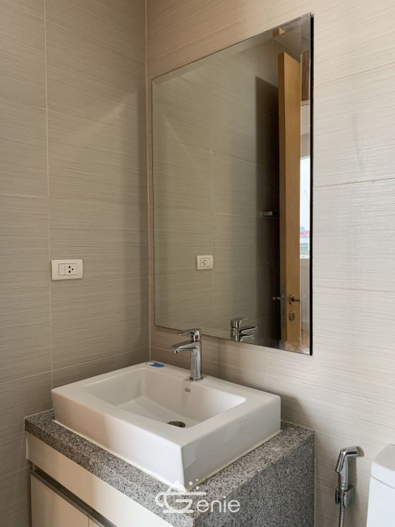 HOT++ For rent at Millennium Residence Condominium Style Luxury 3 Bedroom 3 Bathroom Size 148 Sqm. 25th Floor75,000THB/month Fully furnished