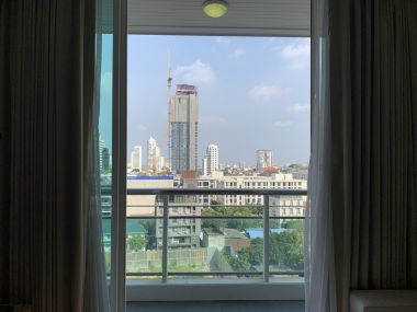 Condo For rent at Eight Thonglor Residence 1 Bedroom 1 Bathroom Size 55 Sqm. 11th Floor 40,000THB/month Fully furnished (can negotiate)