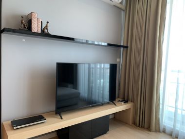 Condo For rent at Eight Thonglor Residence 1 Bedroom 1 Bathroom Size 55 Sqm. 11th Floor 40,000THB/month Fully furnished (can negotiate)