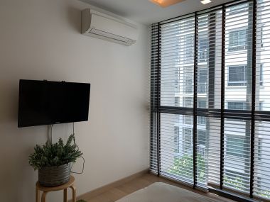 For rent at Via 49 1 Bedroom 1 Bathroom 20, 000THB/month Fully furnished