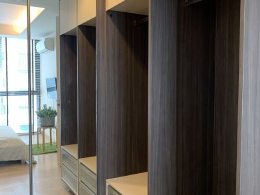 For rent at Via 49 1 Bedroom 1 Bathroom 20, 000THB/month Fully furnished