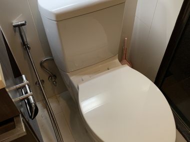 For rent at Via 49 1 Bedroom 1 Bathroom 20, 000THB/month Fully furnished