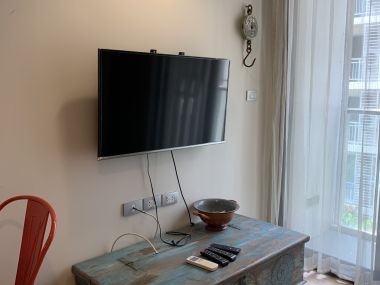 For rent at Via 49 1 Bedroom 1 Bathroom 20, 000THB/month Fully furnished