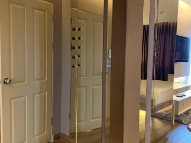 For rent!!! at Supalai Park Ekkamai - Thonglor 2 Bedroom 1 Bathroom 45, 000THB/month Fully furnished