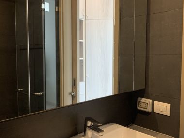 ปล่อยเช่า!!! Noble Ploenchit ในราคาเพียง 70, 000บาท/เดือน 2 ห้องนอน 2 ห้องน้ำ 75ตรม. ใกล้ BTS เพลินจิต เฟอร์นิเจอร์ครบพร้อมเข้าอยู่